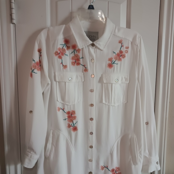 JOHN MARK Button Front Raw Bottom Hem Pocket Front Embroidered Shirt Dress Med - Picture 2 of 14